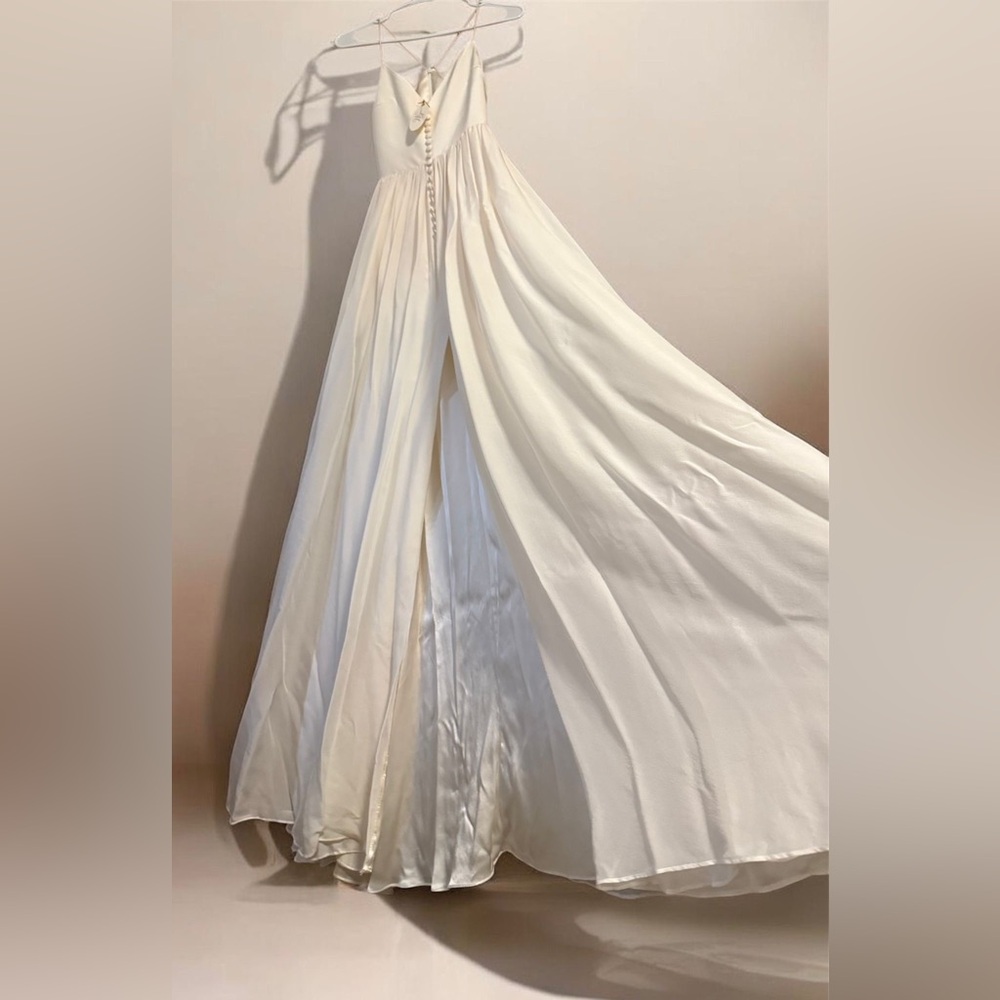 NWT- LEANNE‎ MARSHALL Elegant Ivory maxi Dress Size: 0 - Picture 3 of 16